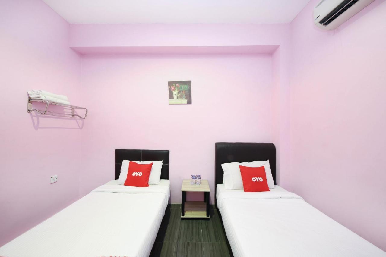 Oyo 1125 Ir Inn Hotel Skudai Buitenkant foto