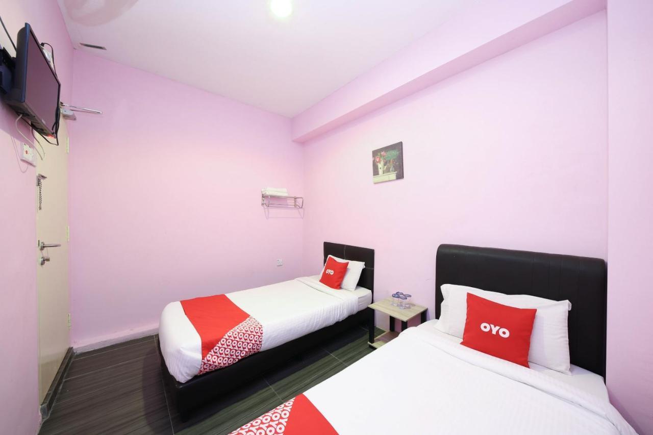Oyo 1125 Ir Inn Hotel Skudai Buitenkant foto