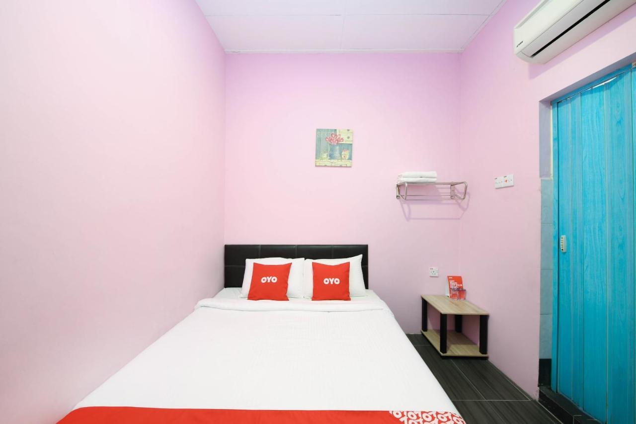 Oyo 1125 Ir Inn Hotel Skudai Buitenkant foto