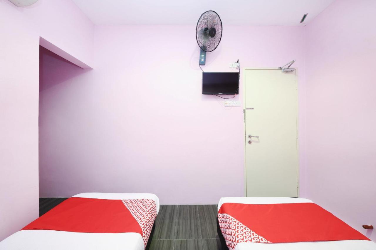 Oyo 1125 Ir Inn Hotel Skudai Buitenkant foto