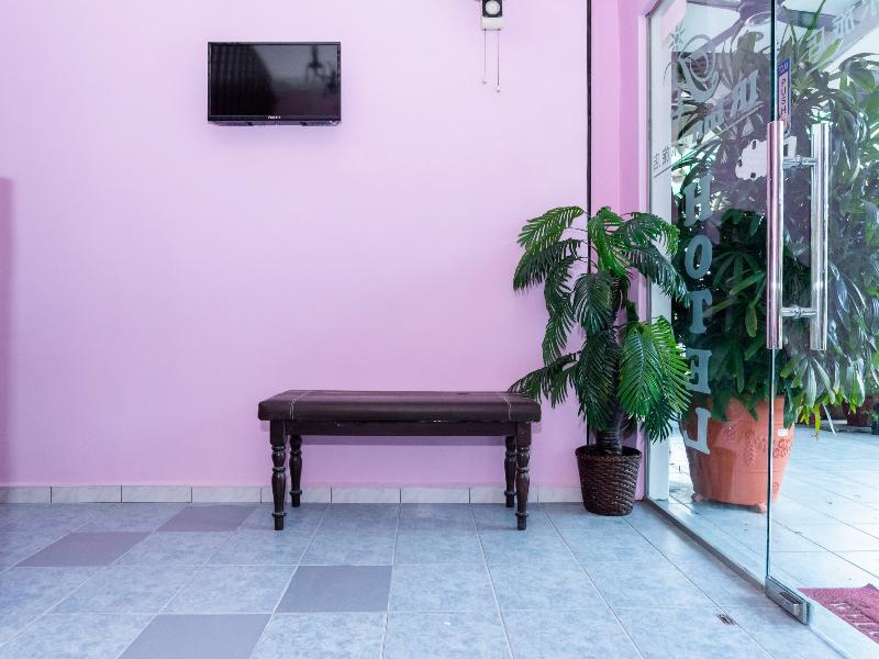 Oyo 1125 Ir Inn Hotel Skudai Buitenkant foto