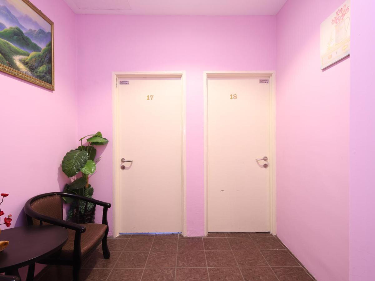 Oyo 1125 Ir Inn Hotel Skudai Buitenkant foto